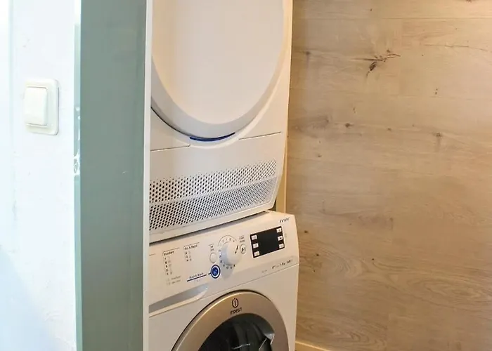 Apartament Village House